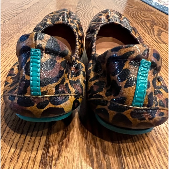 Tieks Leopard 8 Beautifully Rehabbed - Picture 8 of 11